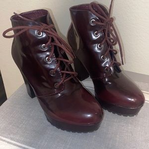 Women’s size 8 booties (barely used)